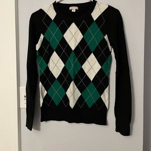 Women’s knitted plaid sweater